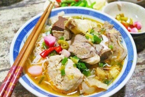 Quán Ăn Bún Bò & Bún Riêu Song Thứ