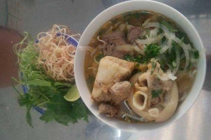 Quán Ăn Bún Bò Giò