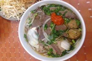 Quán Ăn Bún Bò Huế - Đinh Công Tráng
