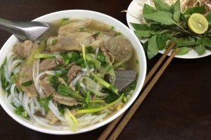 Quán Ăn Bún Bò Huế Hồng Đào