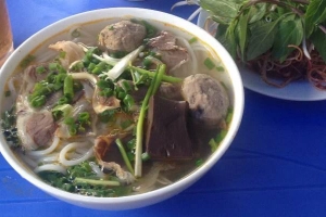 Quán Ăn Bún Bò Ngân