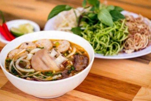 Quán Ăn Bún Bò - Quốc Lộ 1A