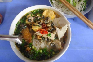 Quán Ăn Bún Cá - 48 Trần Cao Vân