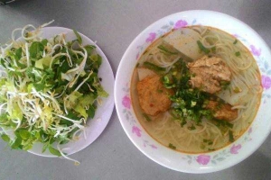 Quán Ăn Bún Cá Phượng Tèo