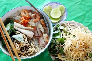 Quán Ăn Bún Cà Ri & Bún Nước Lèo