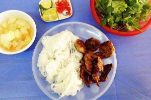 Quán Ăn Bún Chả Bác Hà