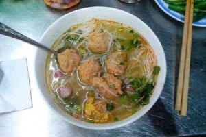 Quán Ăn Bún Chả Cá, Bún Cá Ngừ & Bánh Canh Giò Heo Nha Trang