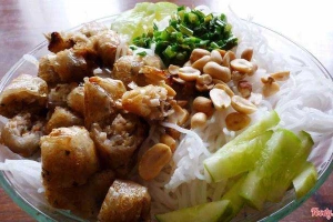 Quán Ăn Bún Chả - Hàng Than