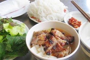Quán Ăn Bún Chả Nướng Minh Quân