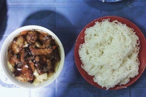 Quán Ăn Bún Chả Quạt Hà Nội - Bún Chả Obama
