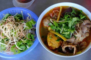 Quán Ăn Bún Cô Sen