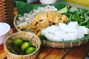 Quán Ăn Bún Đậu Mắm Tôm - Đường Ga