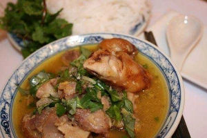 Quán Ăn Bún Giả Cầy - Lê Lai