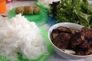 Quán Ăn Bún Hồng hoa