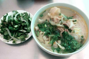 Quán Ăn Bún Măng Út Hậu