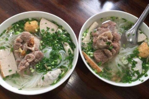 Quán Ăn Bún Mọc Ròm Mập - Trần Quang Khải
