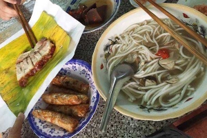 Quán Ăn Bún Nước Lèo Hẻm Lý Thường Kiệt