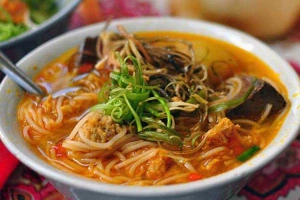 Quán Ăn Bún Riêu Anh Đào