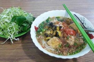 Quán Ăn Bún Riêu Bé Hai