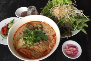 Quán Ăn Bún Riêu - Chè Chuối Cô Song