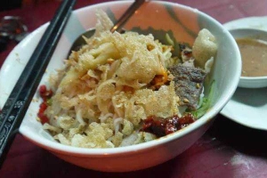 Quán Ăn Bún Thịt Nướng - Nguyễn Thái Học