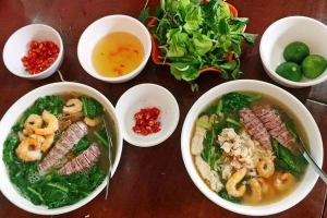 Quán Ăn Bún Tôm - Ngõ Nhà Thờ