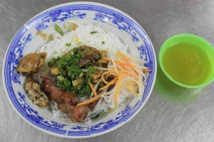 Quán Ăn Bún Xào & Bún Nem Nướng