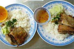 Quán Ăn Cẩm Linh - Quán Cơm