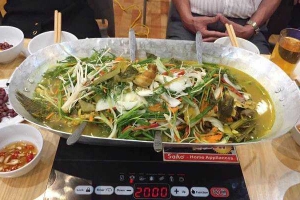 Quán Ăn Cầu Cong - Ẩm Thực Việt