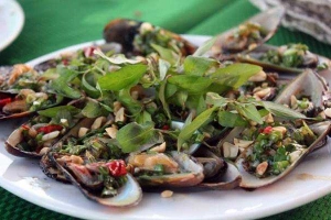 Quán Ăn Cây Cau Quán