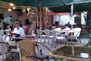 Quán Ăn Cây Sấu - Cafe & Ẩm Thực Chay