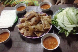 Quán Ăn Chả Lụi Cô Ba