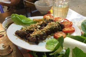 Quán Ăn Chấn Hưng - Quán Lẩu Bò