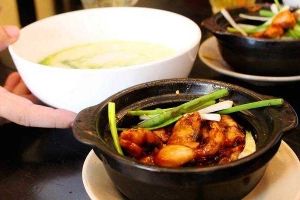 Quán Ăn Cháo Ếch - Hưng Đạo Vương