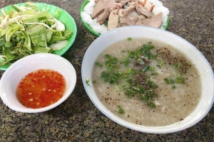 Quán Ăn Cháo Lòng Cây Xanh