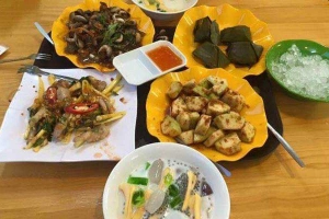 Quán Ăn Chè Bống - Ốc & Chè Các Loại