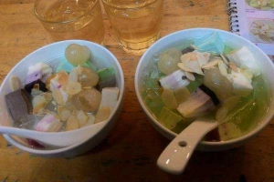 Quán Ăn Chè Khúc Bạch