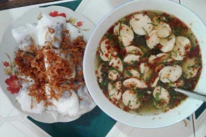 Quán Ăn Cô Cúc - Bánh Cuốn