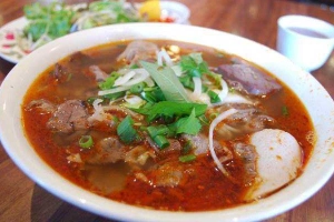 Quán Ăn Cô Nguyên - Bún Giò & Mì Gà