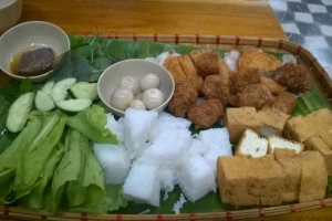 Quán Ăn Cô Yến - Bún Đậu Mắm Tôm