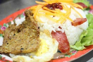 Quán Ăn Cơm Bình Dân Thu Hà - Đường 30 Tháng 4
