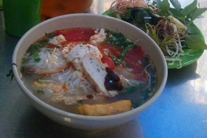 Quán Ăn Cơm Chay Diệu Tâm - 210 Lã Xuân Oai