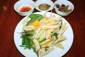 Quán Ăn Cơm Gà Bà Luận - Phan Chu Trinh