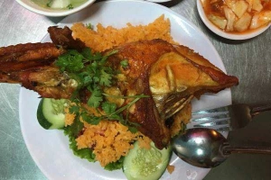 Quán Ăn Cơm Gà Bông Việt