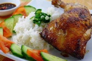 Quán Ăn Cơm Gà Cường Dung - Hưng Đạo Vương