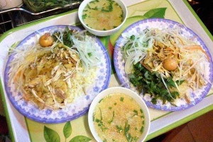 Quán Ăn Cơm Gà Lan