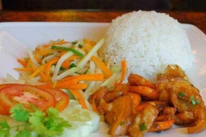 Quán Ăn Cơm Kim Ngân - Quốc Lộ 13