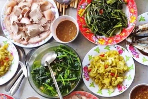 Quán Ăn Cơm Miền Trung