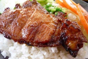 Quán Ăn Cơm Sườn Bảy Cá