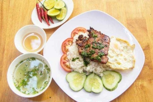 Quán Ăn Cơm Tấm 85